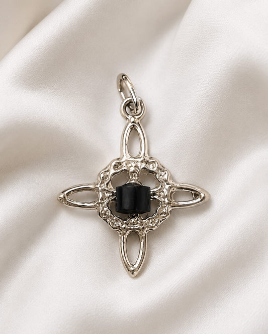 Amuleto NUDO DE BRUJAS